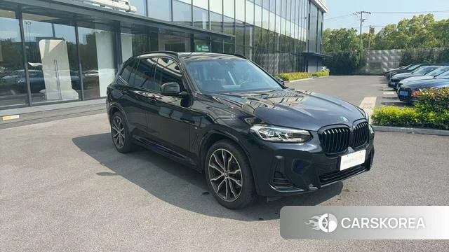 BMW X3 2021 Черный из Китая, фото 4