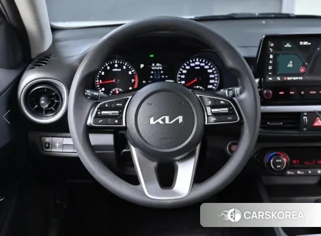 Kia The New K3 2nd generation 2021 Белый из Кореи, фото 4