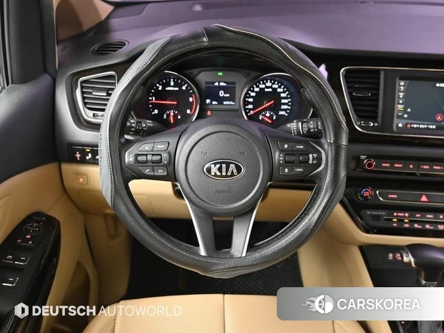 Kia The New Carnival 2018 Белый из Кореи, фото 4