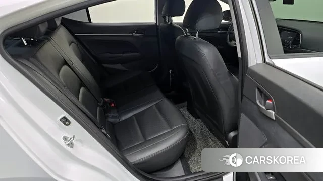 Hyundai Avante AD 2018 Белый из Кореи, фото 4