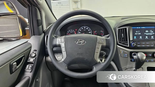 Hyundai The New Grand Starex 2021 Желтый из Кореи, фото 4