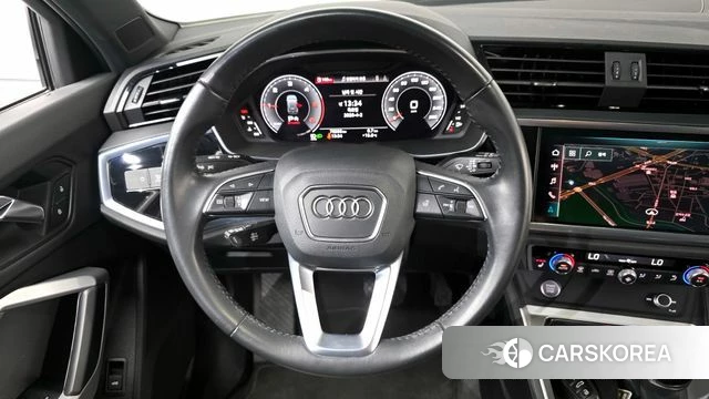 Audi Q3 (F3) 2020 Белый из Кореи, фото 4