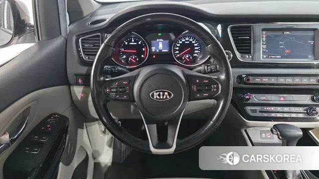 Kia The New Carnival 2018 Серебристо-серый из Кореи, фото 4