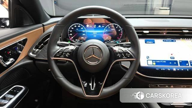 Mercedes-Benz E-Class W214 2025 Белый из Кореи, фото 4