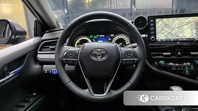 Toyota Camry (XV70) 2024 Серый из Кореи, фото 4