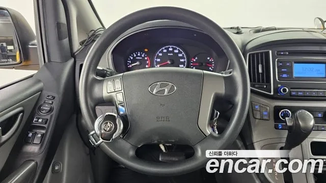 Hyundai The New Grand Starex 2019 Желтый из Кореи, фото 4