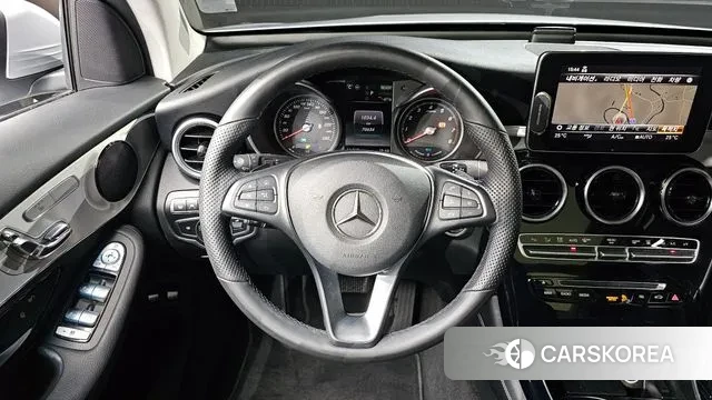 Mercedes-Benz GLC-Class X253 2018 Серебряный из Кореи, фото 4