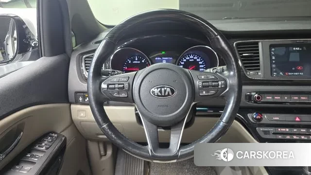 Kia The New Carnival 2020 Белый из Кореи, фото 4