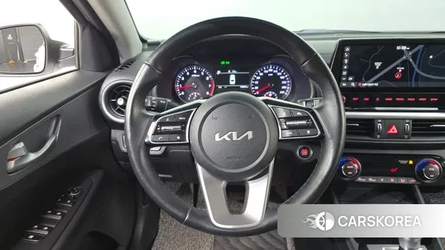 Kia The New K3 2nd generation 2022 Белый из Кореи, фото 4