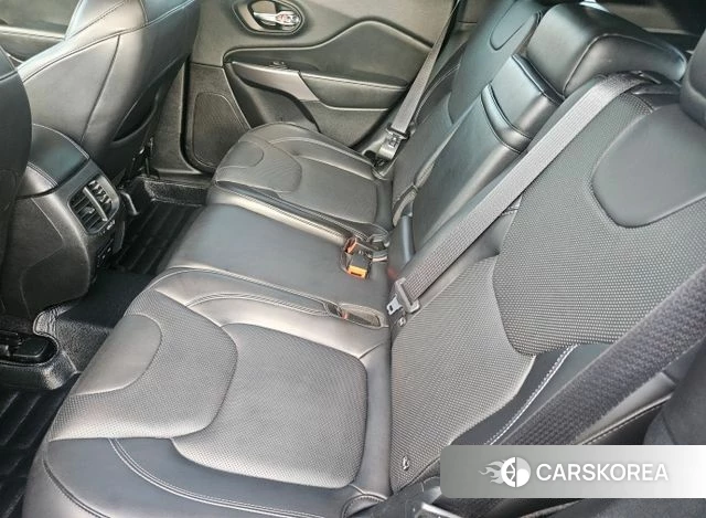 Jeep Cherokee (KL) 2018 Черный из Кореи, фото 4