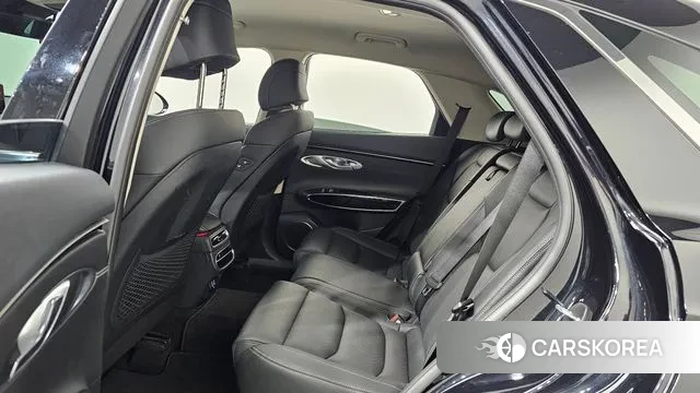 Genesis GV70 2021 Черный из Кореи, фото 4