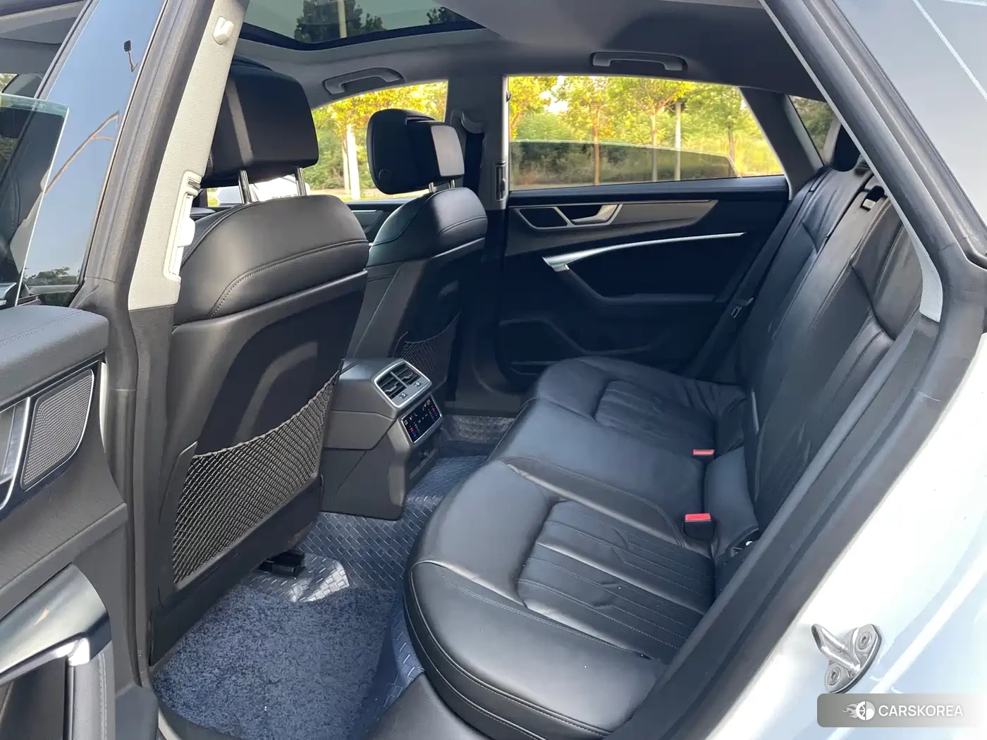 Audi A7 2019 Белый из Китая, фото 4
