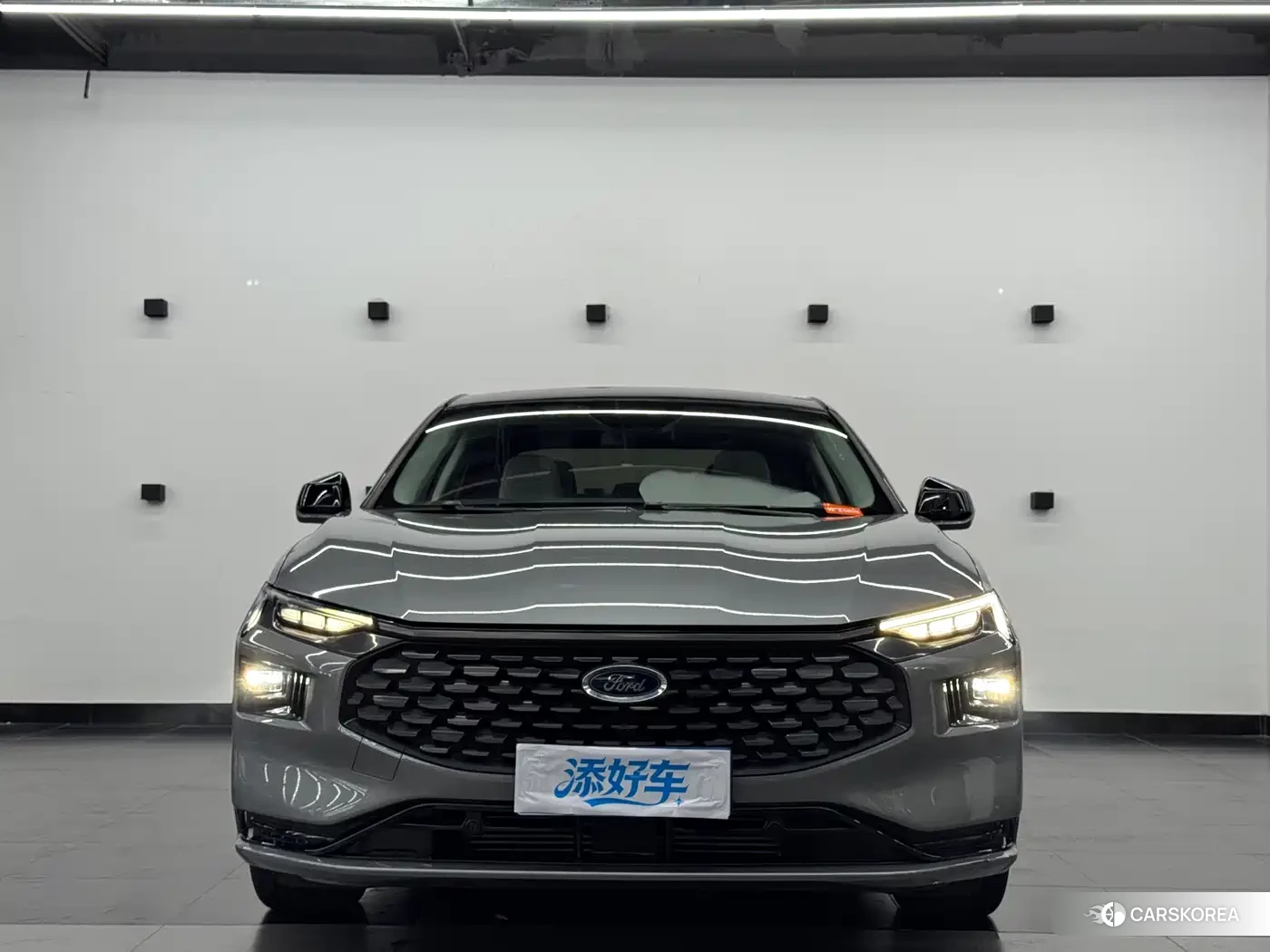 Ford Mondeo 2022 Silver/gray из Китая, фото 4