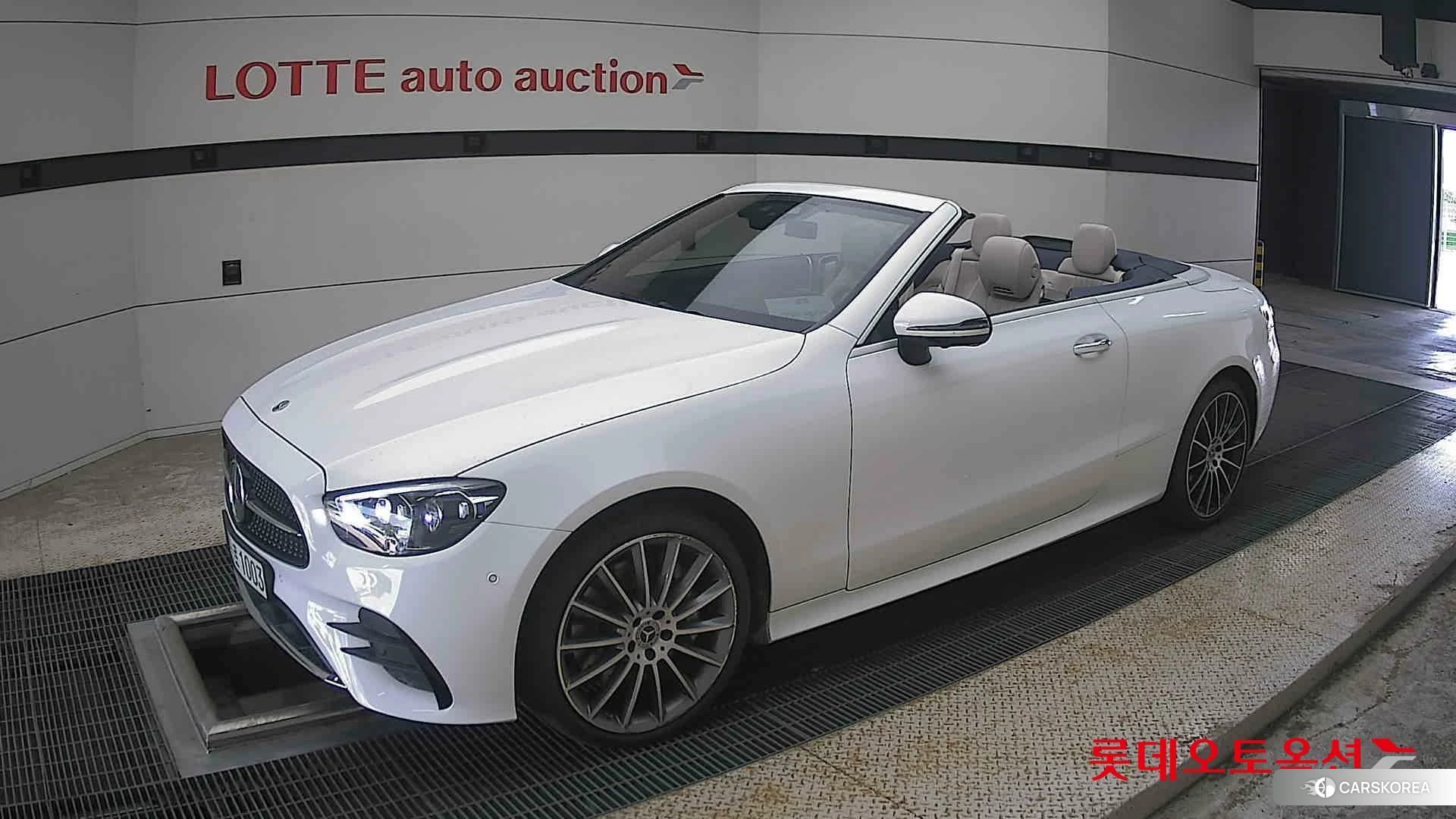 Mercedes-Benz Mercedes-Benz E450 4MATIC Cabriolet 2021 Белый из Кореи, фото 4