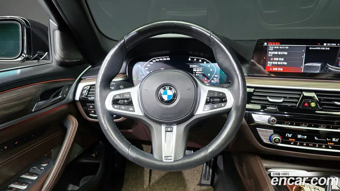 BMW 5 Series (G30) id 2036061 из Кореи 4