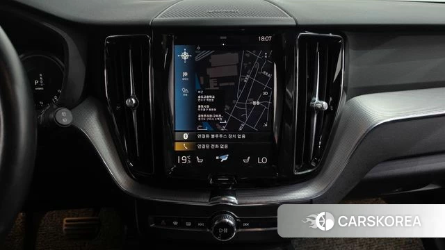 Volvo XC60 second Generation 2020 Белый из Кореи, фото 4