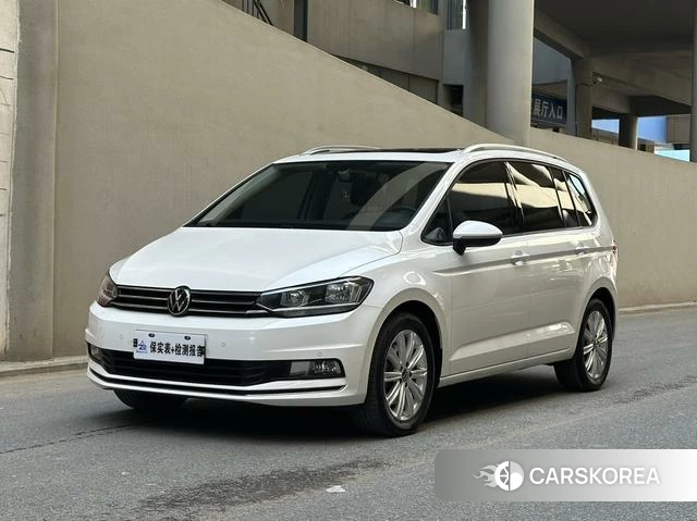 Volkswagen Touran L 2021 Белый из Китая, фото 4
