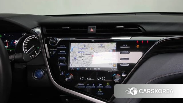 Toyota Camry (XV70) 2021 Коричневый из Кореи, фото 4
