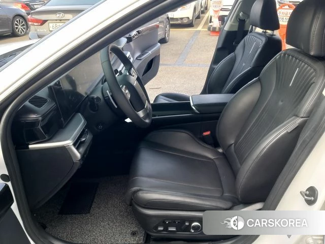 Hyundai Grandeur (GN7) 2025 Белый из Кореи, фото 4