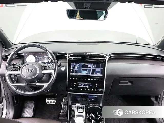 Hyundai Tucson (NX4) 2022 Серебристо-серый из Кореи, фото 4