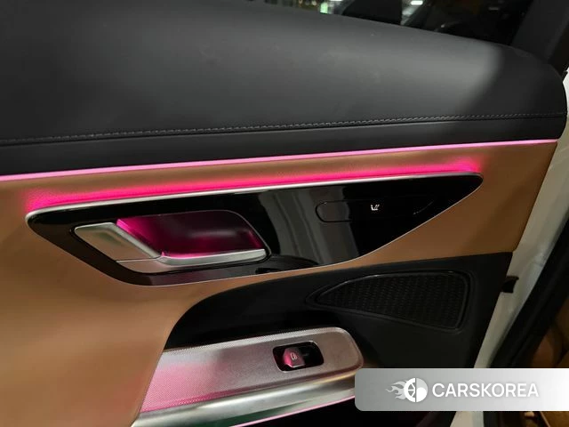 Mercedes-Benz E-Class W213 2025 Белый из Кореи, фото 4
