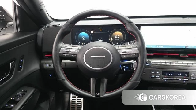 Hyundai Kona (SX2) 2023 Белый из Кореи, фото 4