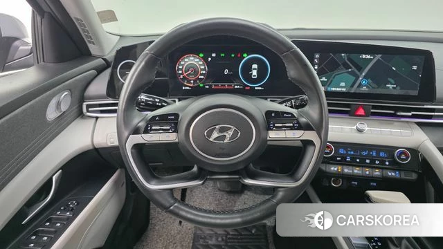 Hyundai Avante Hybrid (CN7) 2021 Серебристо-серый из Кореи, фото 4