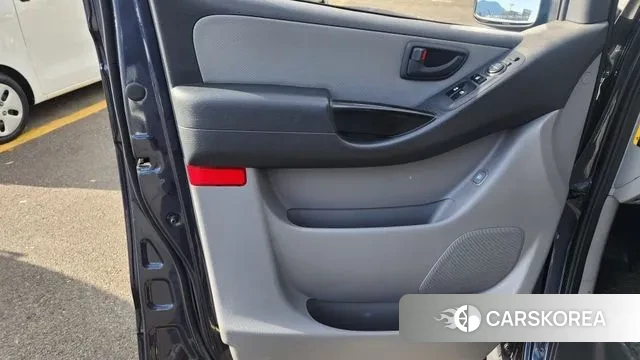 Hyundai The New Grand Starex 2018 Черный из Кореи, фото 4