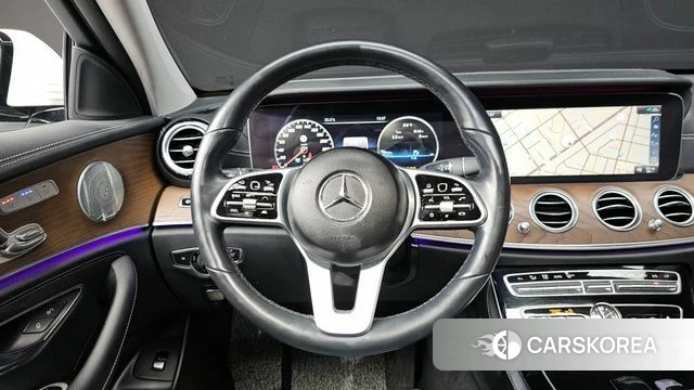Mercedes-Benz E-Class W213 2020 Белый из Кореи, фото 4