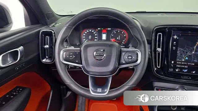 Volvo XC40 2018 Серебряный из Кореи, фото 4
