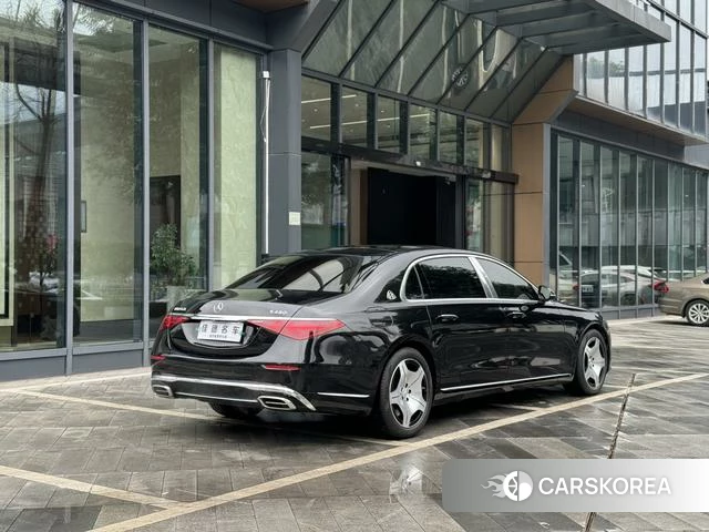 Mercedes-Benz Maybach S-class 2023 Черный из Китая, фото 4