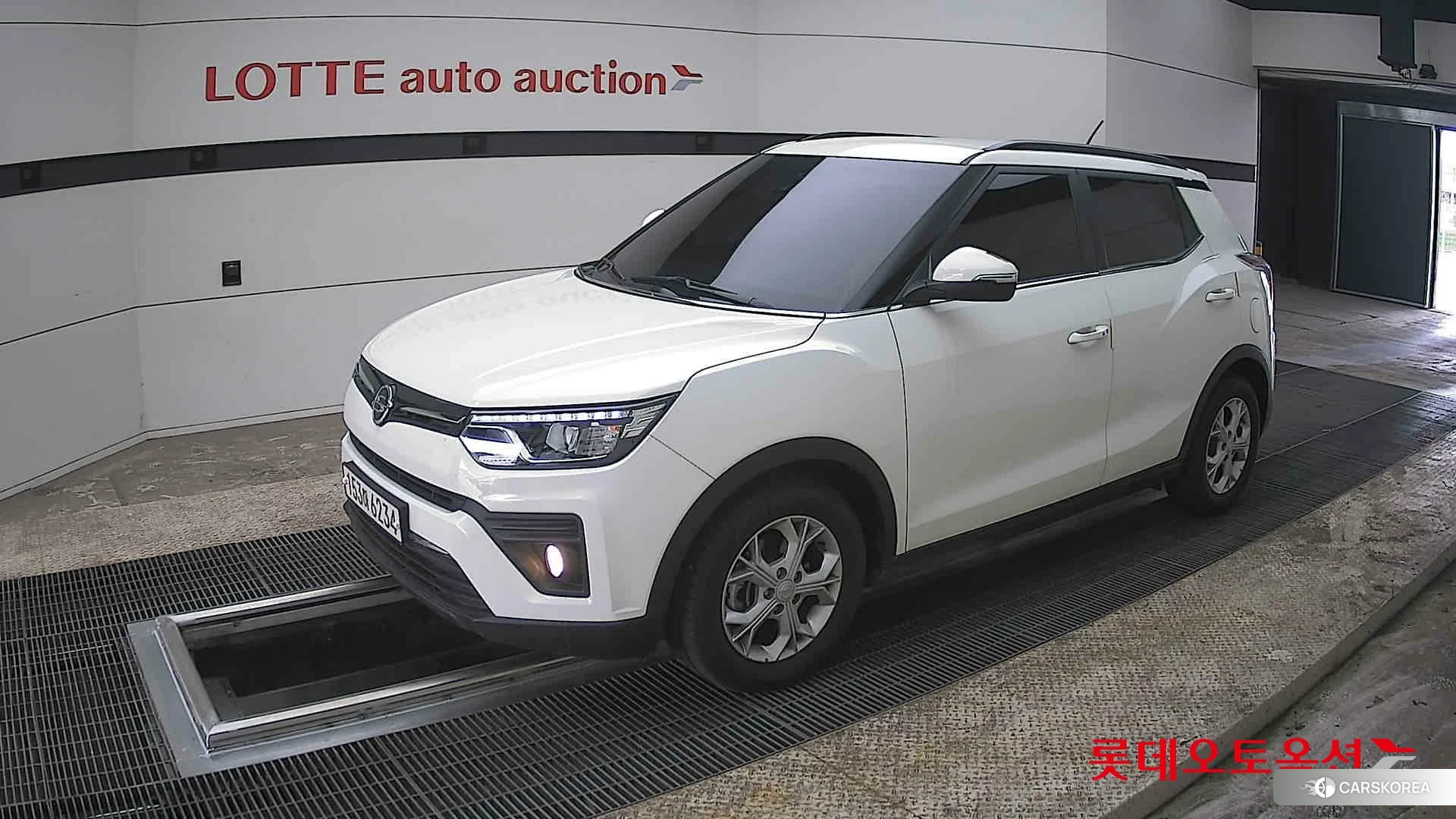 SsangYong Tivoli 2021 Grand White из Кореи, фото 4