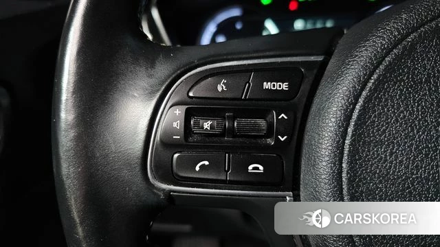 Kia Niro Plus 2022 Белый из Кореи, фото 4