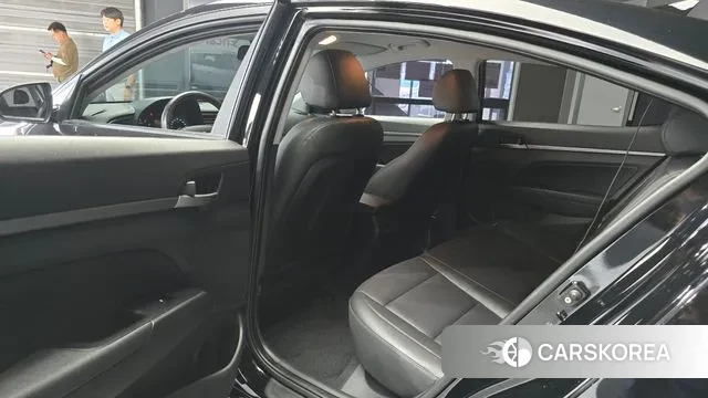 Hyundai Avante AD 2018 Черный из Кореи, фото 4