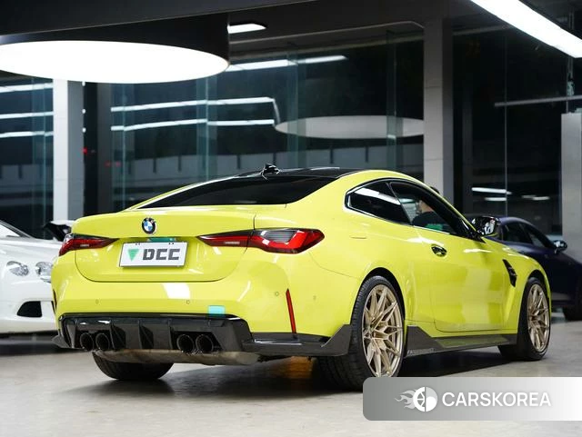 BMW M4 2022 Желтый из Китая, фото 4