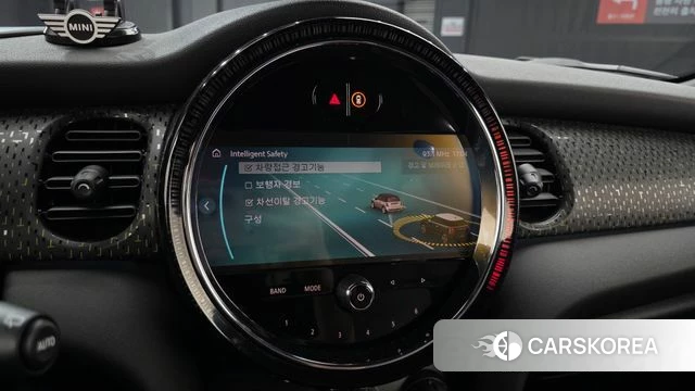 Mini Cooper Electric 2022 Черный из Кореи, фото 4