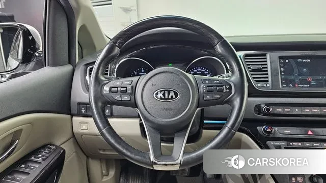 Kia The New Carnival 2020 Серебряный из Кореи, фото 4