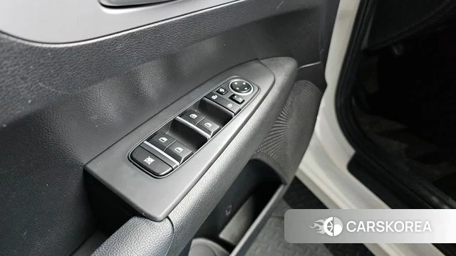 Kia The New K3 2nd generation 2022 Белый из Кореи, фото 4