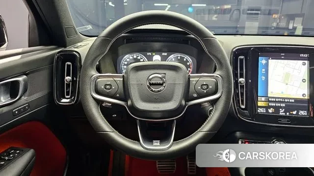 Volvo XC40 2019 Белый из Кореи, фото 4