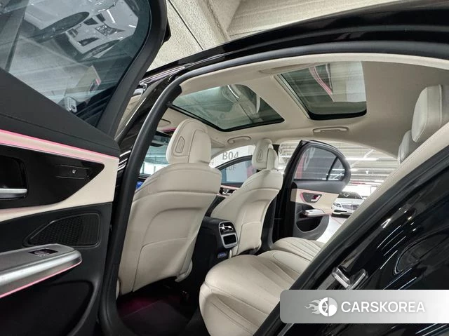 Mercedes-Benz E-Class W214 2025 Черный из Кореи, фото 4