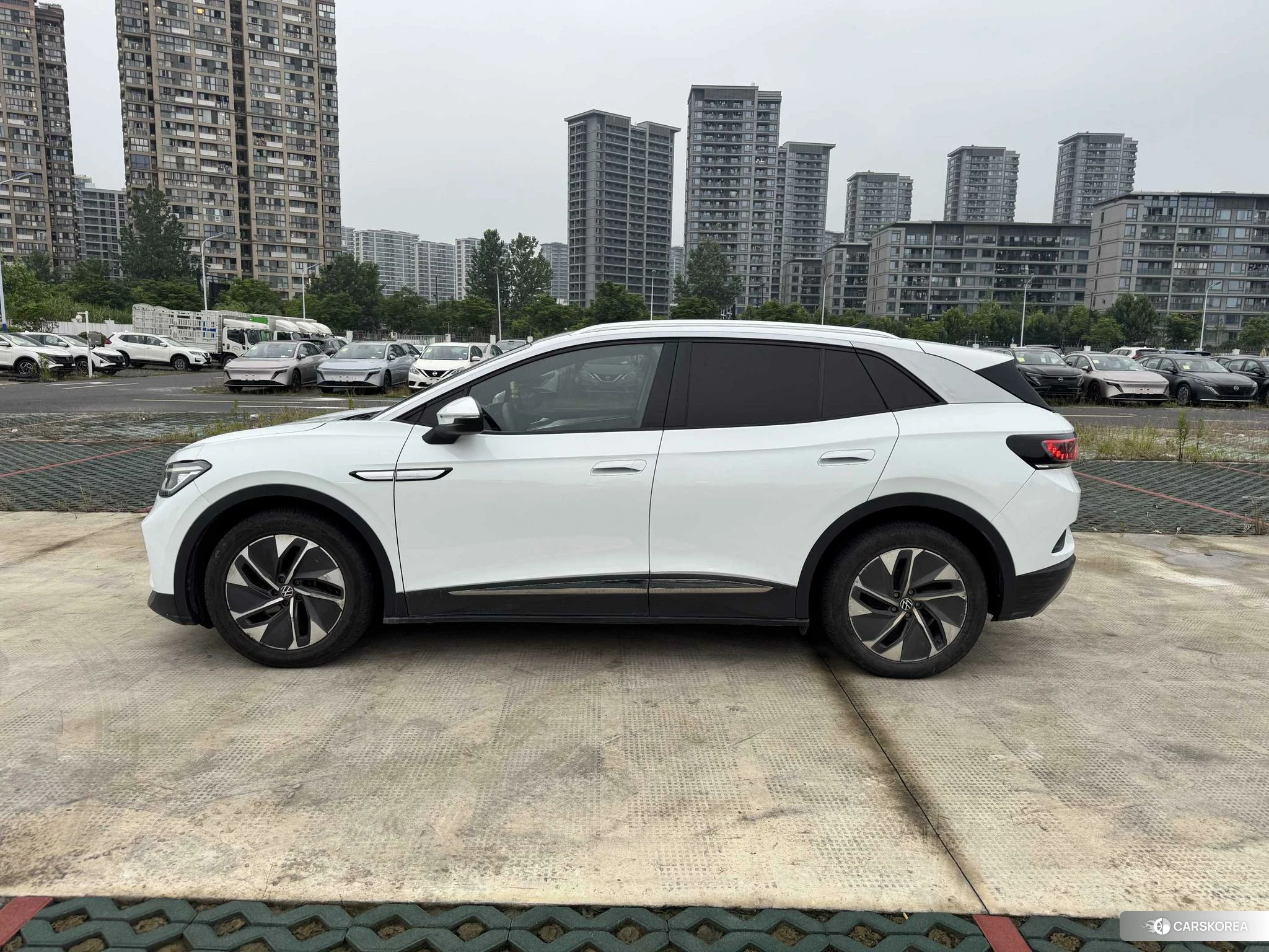 Volkswagen ID.4 CROZZ 2022 Белый из Китая, фото 4