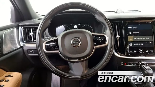 Volvo V60 Cross-Country 2nd Generation id 2881176 из Кореи 4