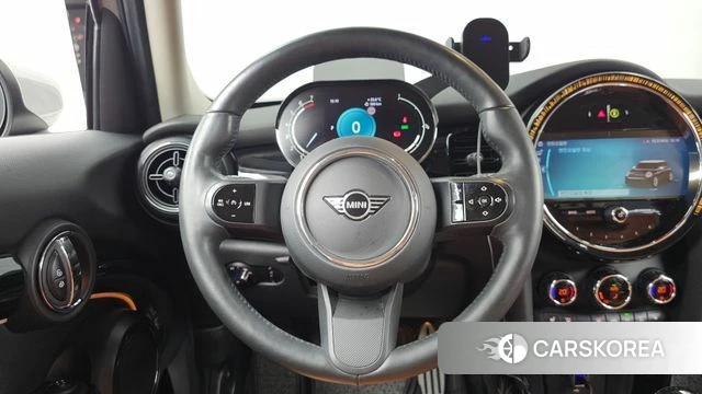 Mini Cooper 2023 Песочный из Кореи, фото 4