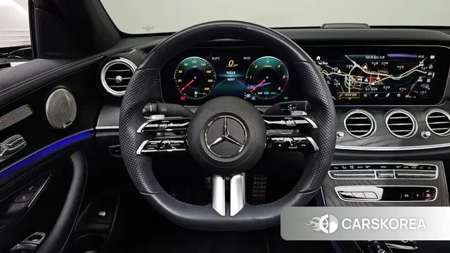 Mercedes-Benz E-Class W213 2022 Белый из Кореи, фото 4