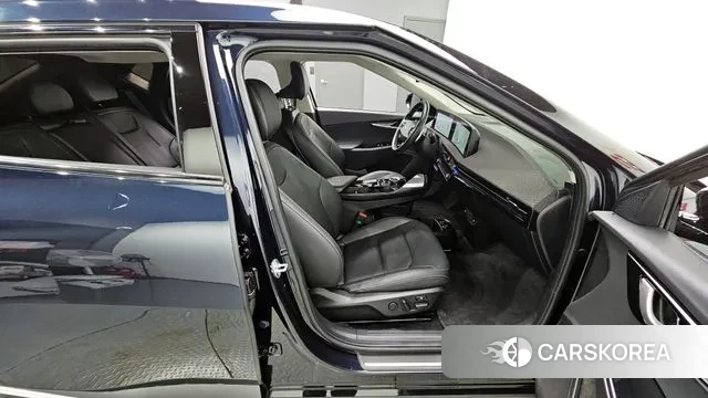 Kia EV6 2021 Синий из Кореи, фото 4