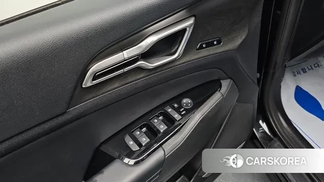 Kia Sportage 5th Generation Hybrid 2021 Черный из Кореи, фото 4