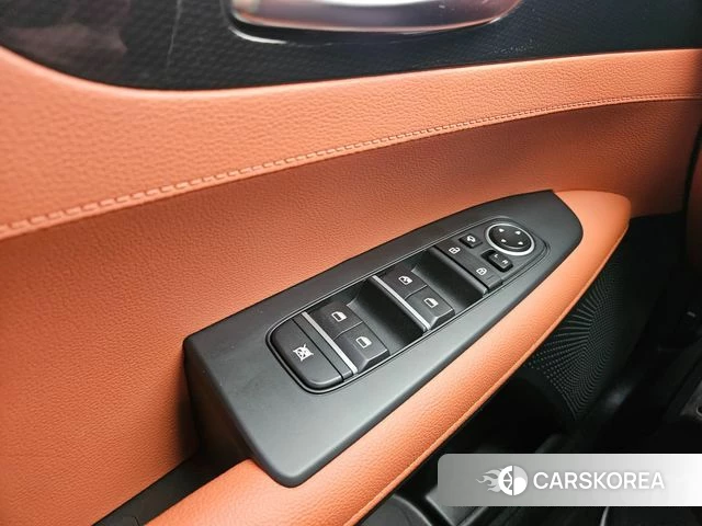 Kia The New K3 2nd generation 2024 Белый из Кореи, фото 4