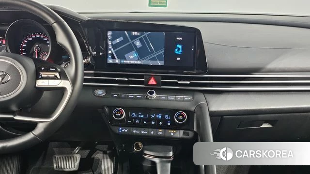 Hyundai Avante (CN7) 2021 Серебристо-серый из Кореи, фото 4