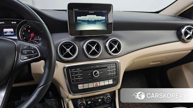 Mercedes-Benz GLA-Class X156 2018 Белый из Кореи, фото 4