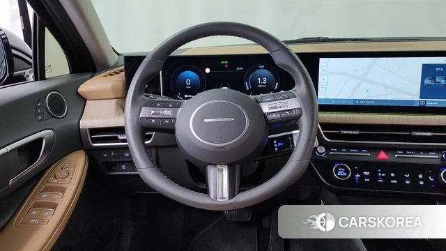Hyundai Sonata D Edge Hybrid (DN8) 2023 Черный из Кореи, фото 4
